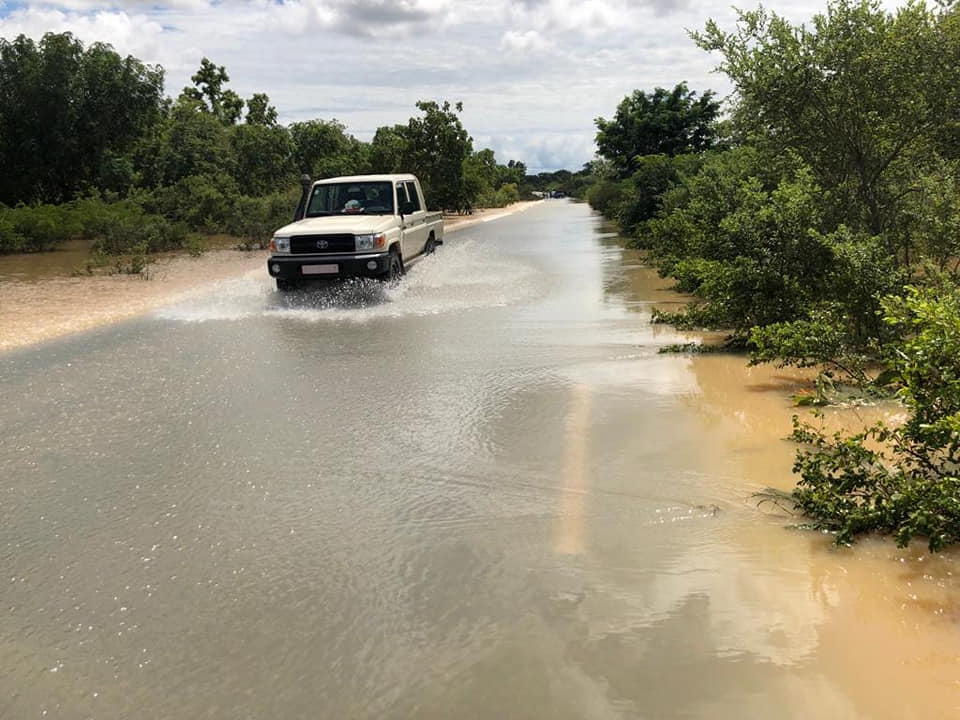 Alerte inondations à Pa: la Route Nationale N°1 est temporairement fermée à la circulation au niveau du pont de Hèrèdougou