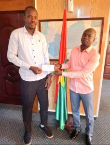 Fonds de soutien patriotique: le béninois Herman TONOUKOUIN fait une contribution de 150.000 FCFA.