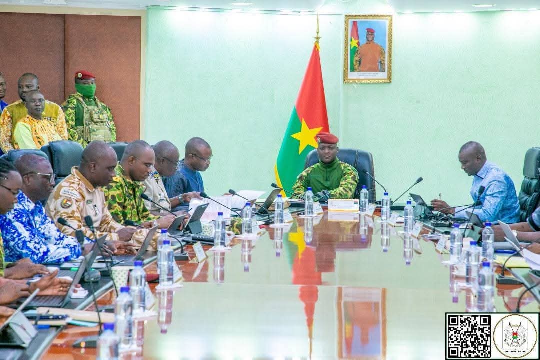 COMPTE RENDU DU CONSEIL DES MINISTRES DU MERCREDI 19 FEVRIER 2025