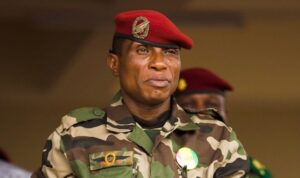 jad20201223-cm-livre-dadiscamara-1138x675